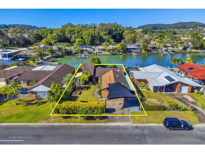 12 Chown Avenue, Currumbin Waters QLD 4223