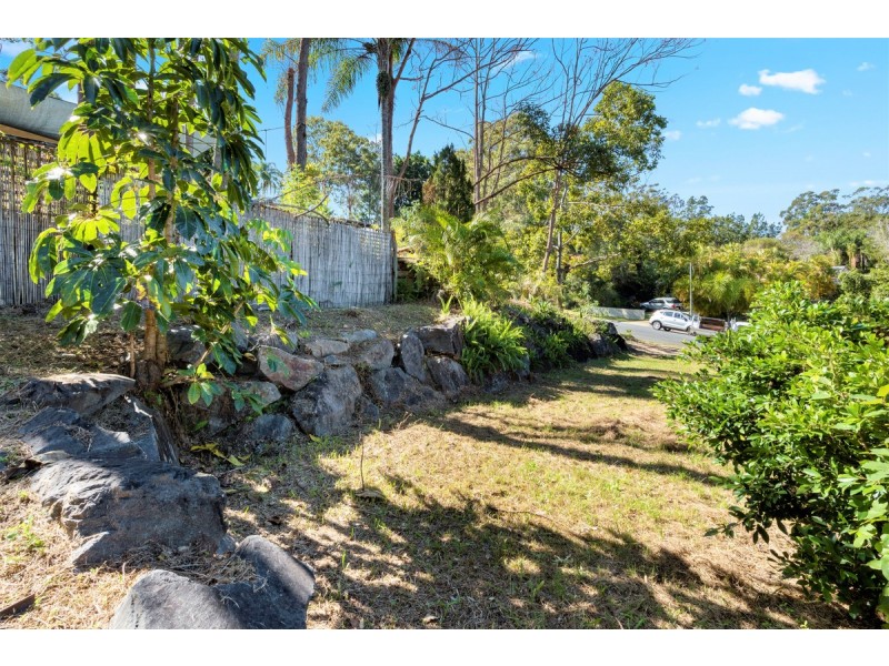 2 Beau Court, Highland Park QLD 4211