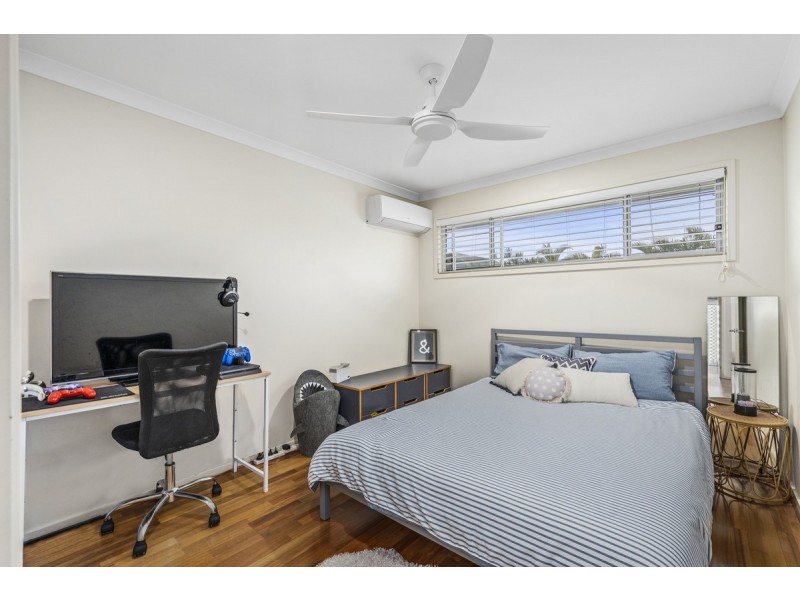 22 Willunga Street, Pacific Pines QLD 4211