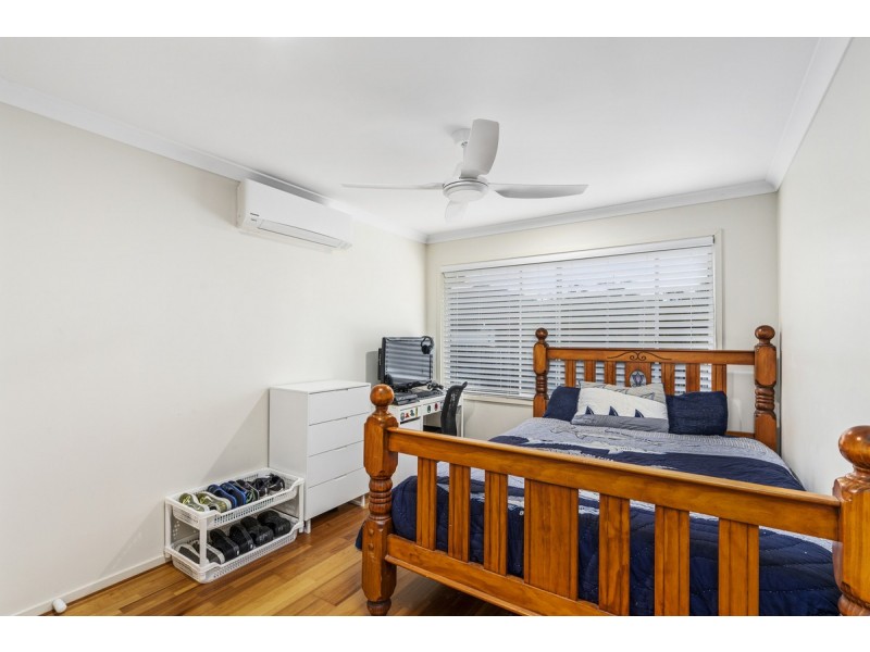 22 Willunga Street, Pacific Pines QLD 4211