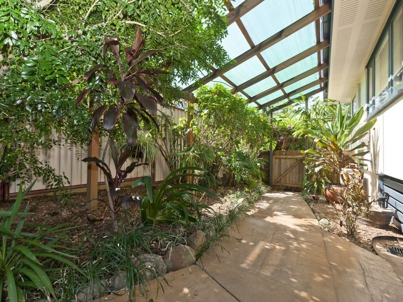 22 North Street, Nerang QLD 4211