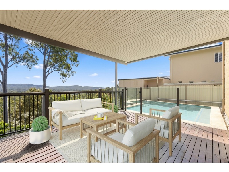 15 Tara Vista Boulevard, Highland Park QLD 4211