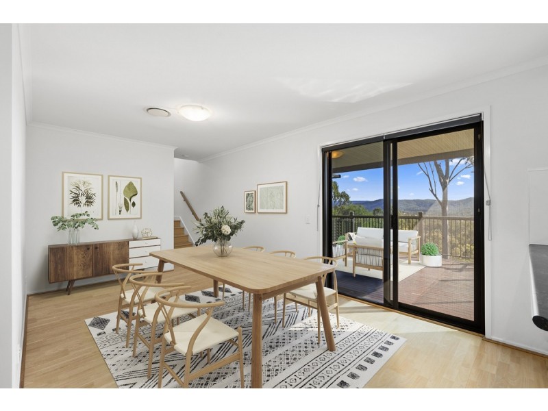 15 Tara Vista Boulevard, Highland Park QLD 4211
