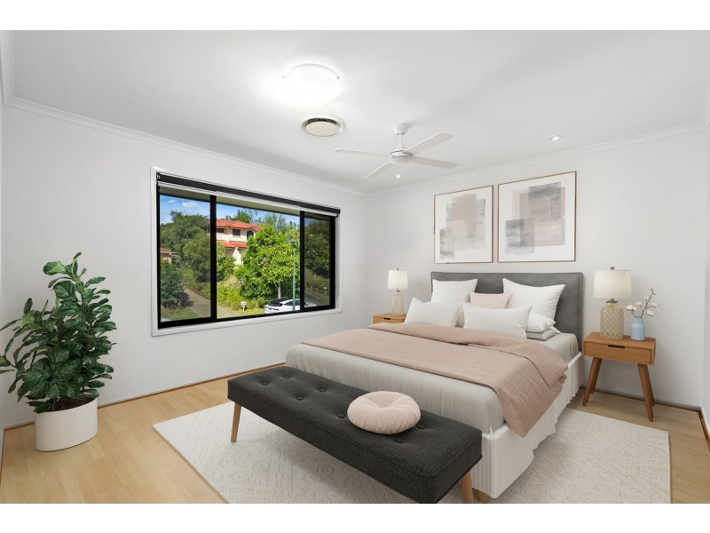 15 Tara Vista Boulevard, Highland Park QLD 4211