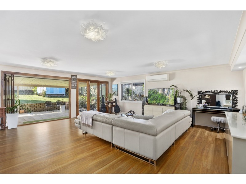 40 Barrine Drive, Worongary QLD 4213