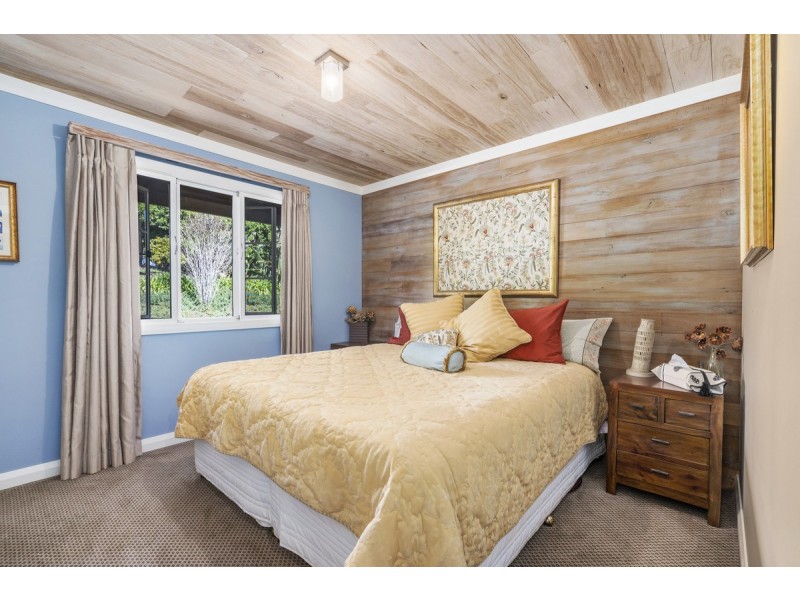 19-23 Acacia Court, Beechmont QLD 4211