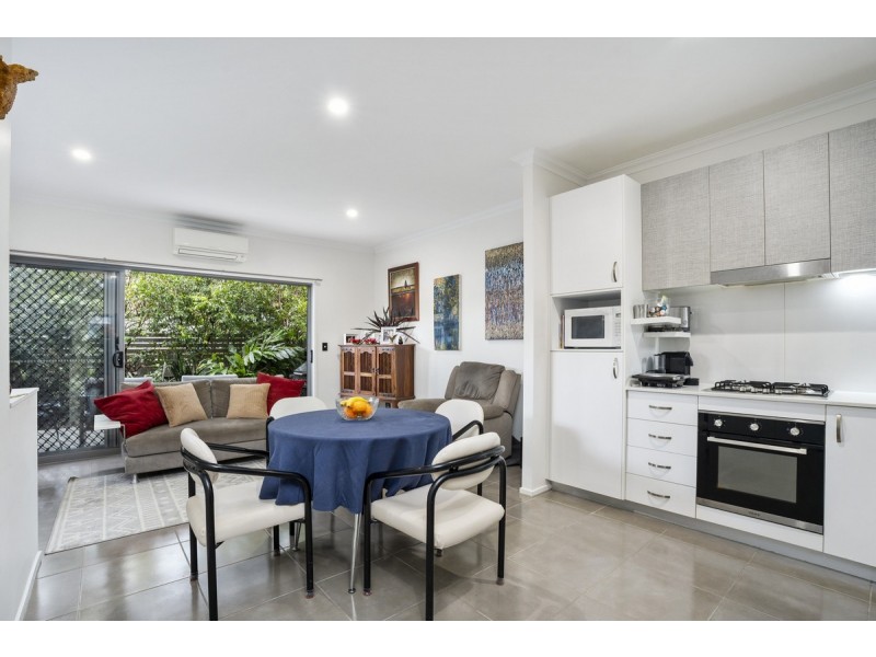 50/460-462 Pine Ridge Road, Coombabah QLD 4216