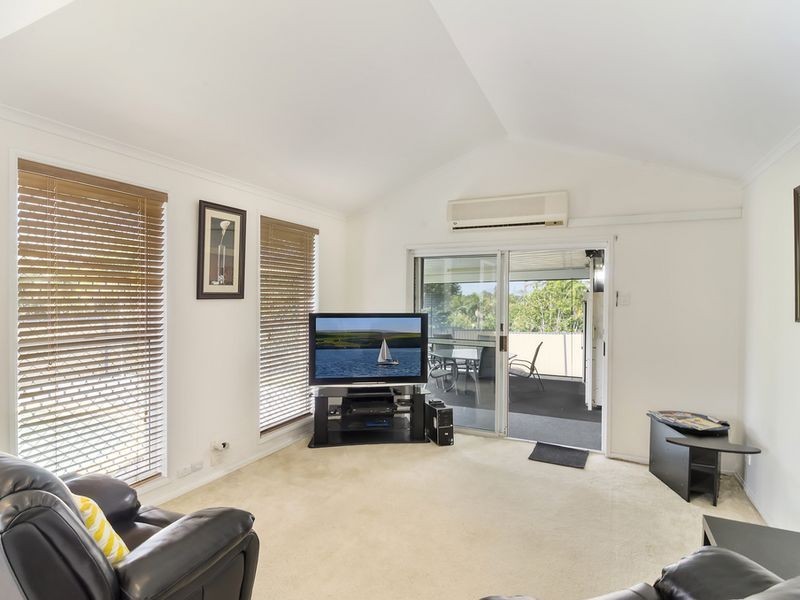 1 St Georges Court, Carrara QLD 4211