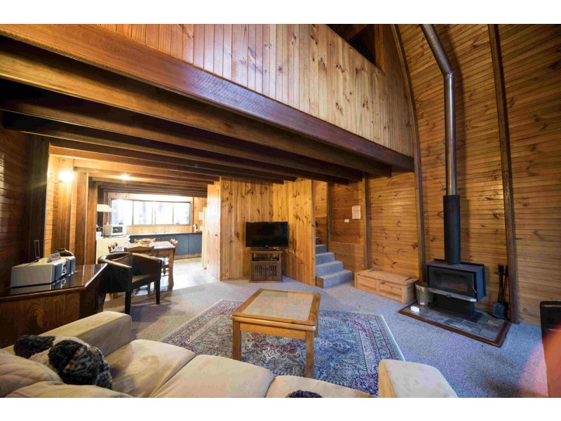 2058 Springbrook Road, Springbrook QLD 4213