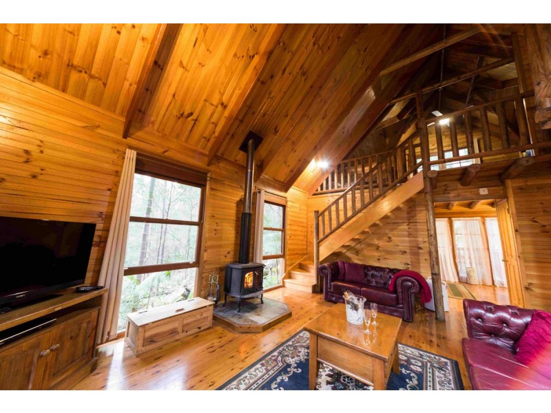 2058 Springbrook Road, Springbrook QLD 4213