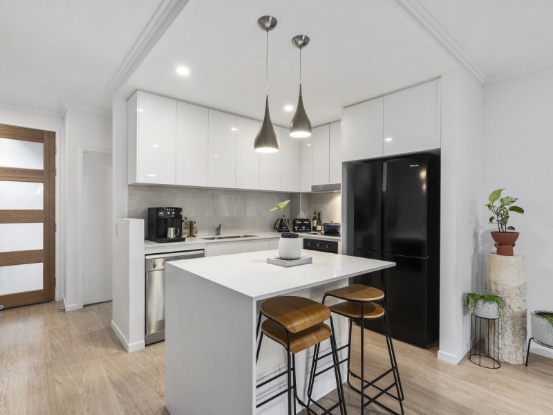 19 Manhattan Avenue, Robina QLD 4226