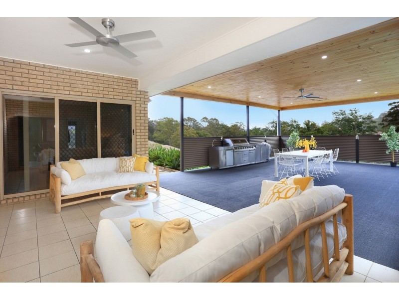 28 Mountain View Crest, Mount Nathan QLD 4211