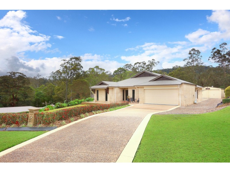 28 Mountain View Crest, Mount Nathan QLD 4211
