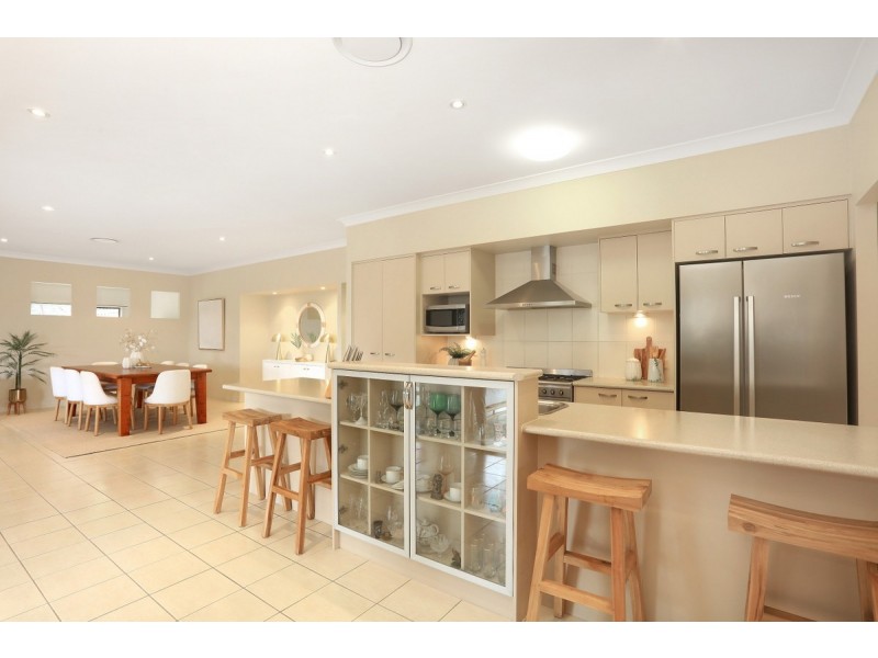 28 Mountain View Crest, Mount Nathan QLD 4211