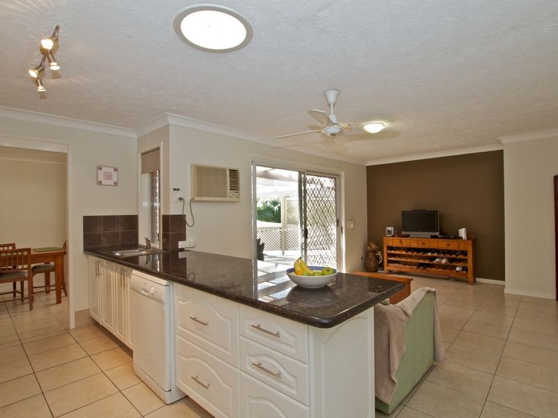 125 Explorers Way, Highland Park QLD 4211