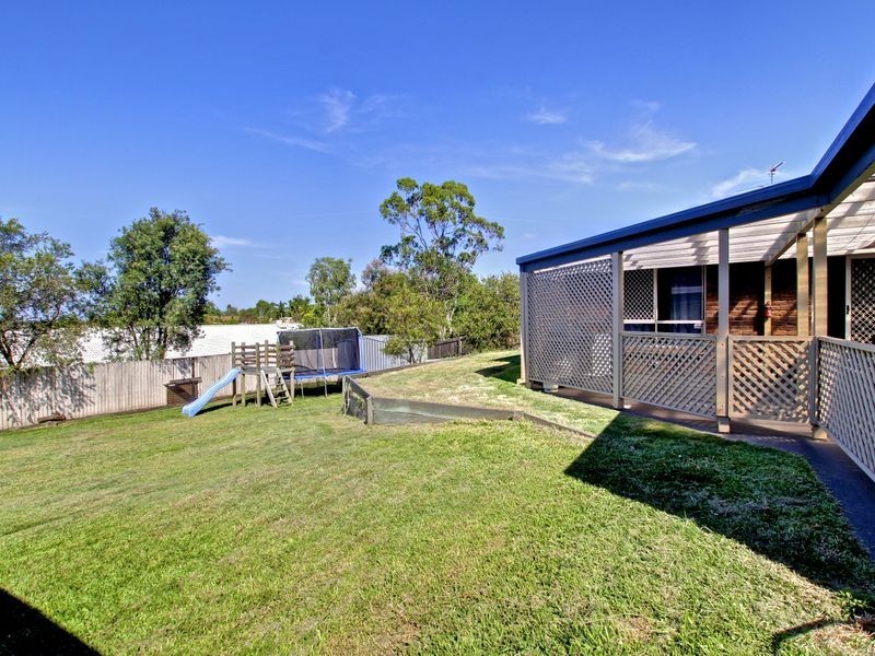 125 Explorers Way, Highland Park QLD 4211