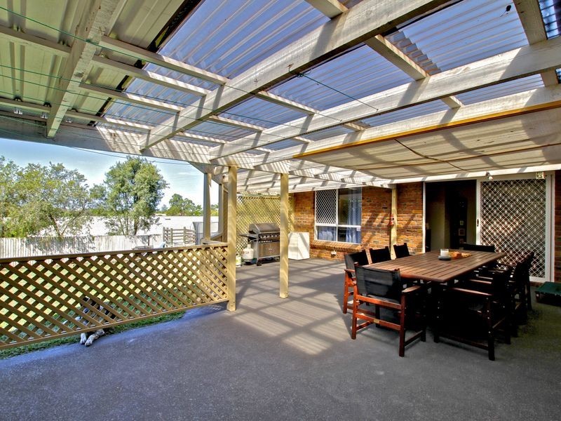125 Explorers Way, Highland Park QLD 4211