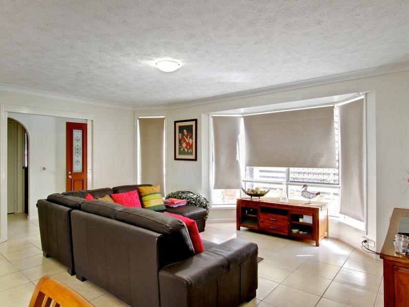 125 Explorers Way, Highland Park QLD 4211