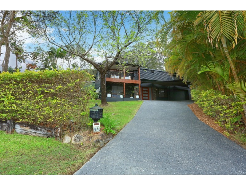 25 Darling Crescent, Molendinar QLD 4214