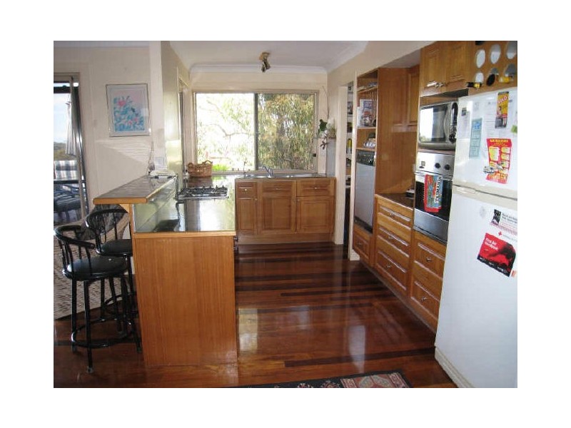 35 Renfrew Drive, Highland Park QLD 4211