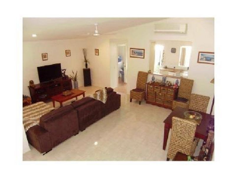 4/10 Martin Street, Nerang QLD 4211