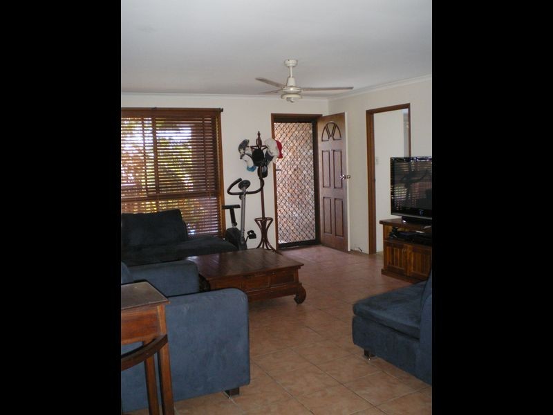 26 Plum Parade, Nerang QLD 4211