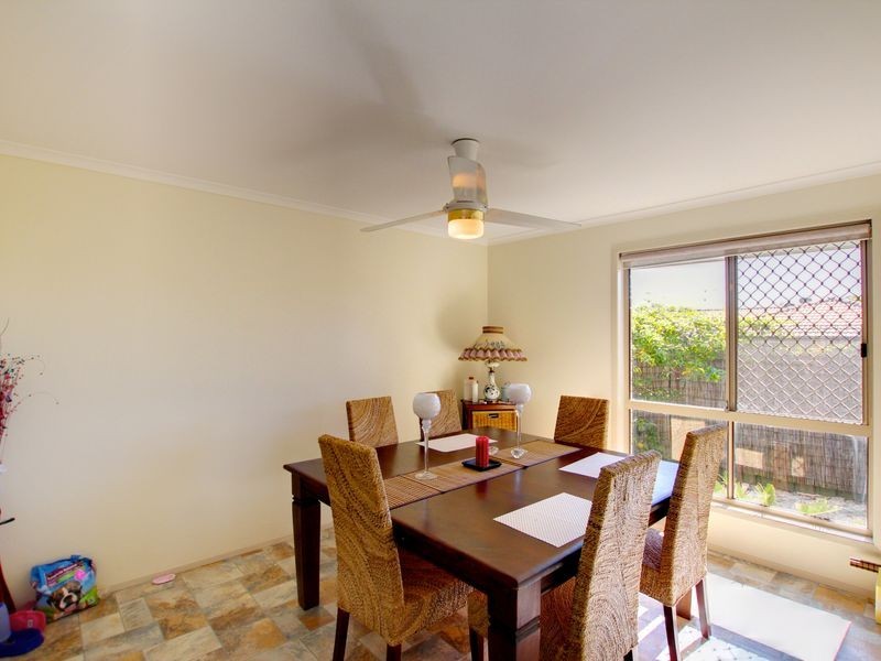12 Issell Place, Highland Park QLD 4211