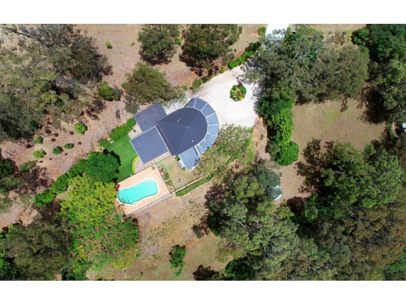 61 Witheren Road, Clagiraba QLD 4211