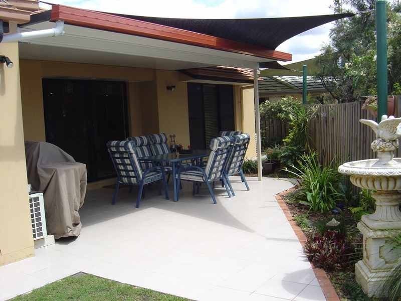 10 Rhiannon Drive, Ashmore QLD 4214