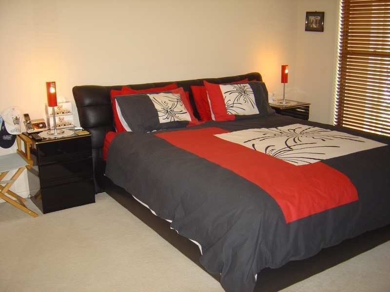 10 Rhiannon Drive, Ashmore QLD 4214