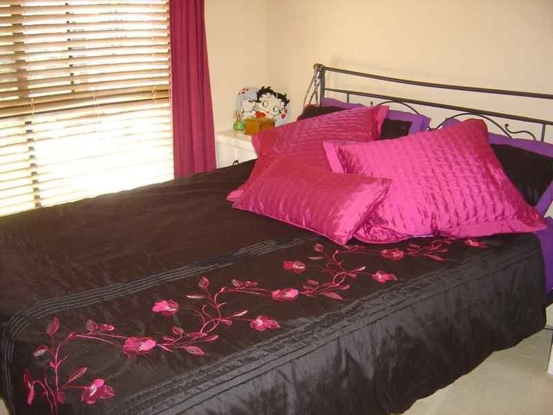 10 Rhiannon Drive, Ashmore QLD 4214