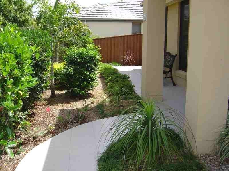 10 Rhiannon Drive, Ashmore QLD 4214