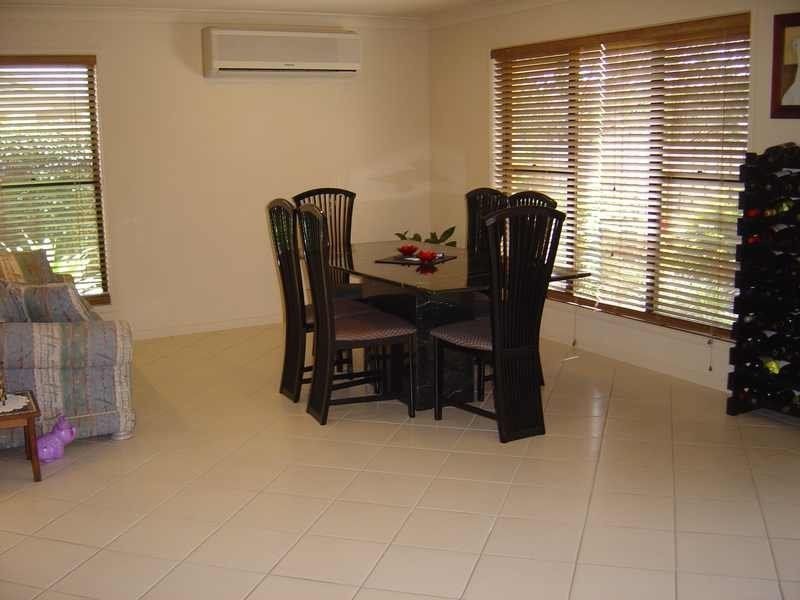 10 Rhiannon Drive, Ashmore QLD 4214