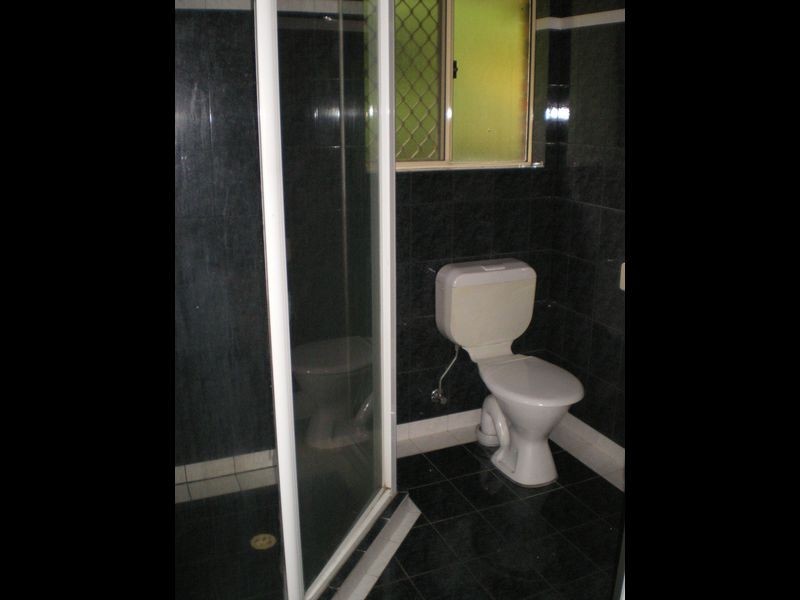 8 Essex Court, Nerang QLD 4211