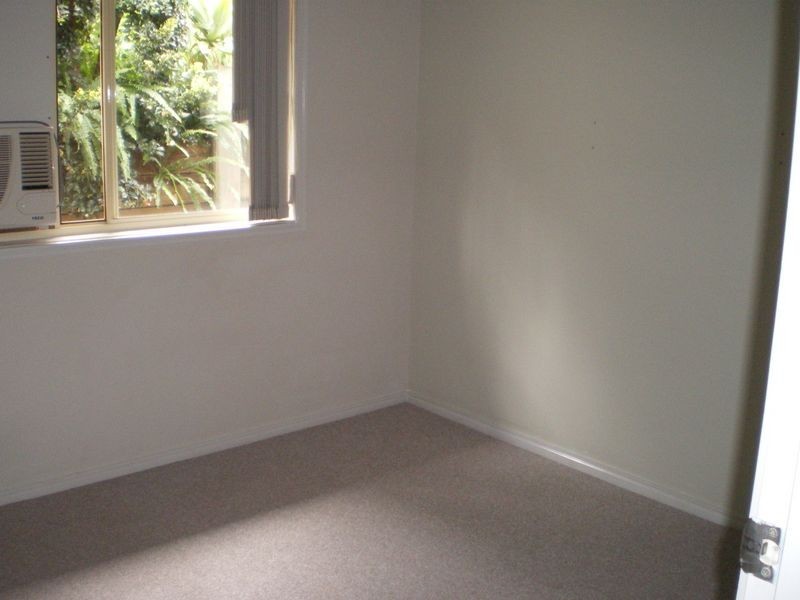 8 Essex Court, Nerang QLD 4211