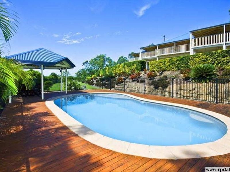 27 Byfield Court, Nerang QLD 4211