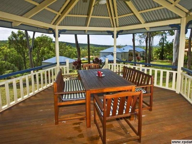 27 Byfield Court, Nerang QLD 4211