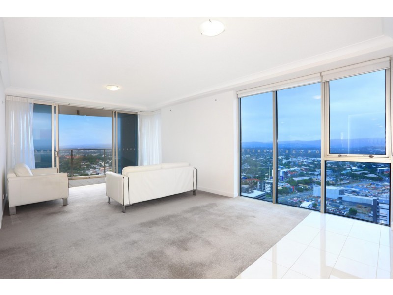 33105/9 Lawson Street, Southport QLD 4215