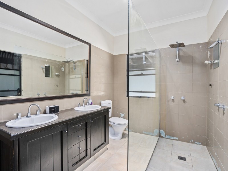 53 Birdlife Court, Nerang QLD 4211
