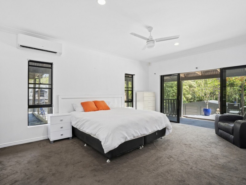 53 Birdlife Court, Nerang QLD 4211