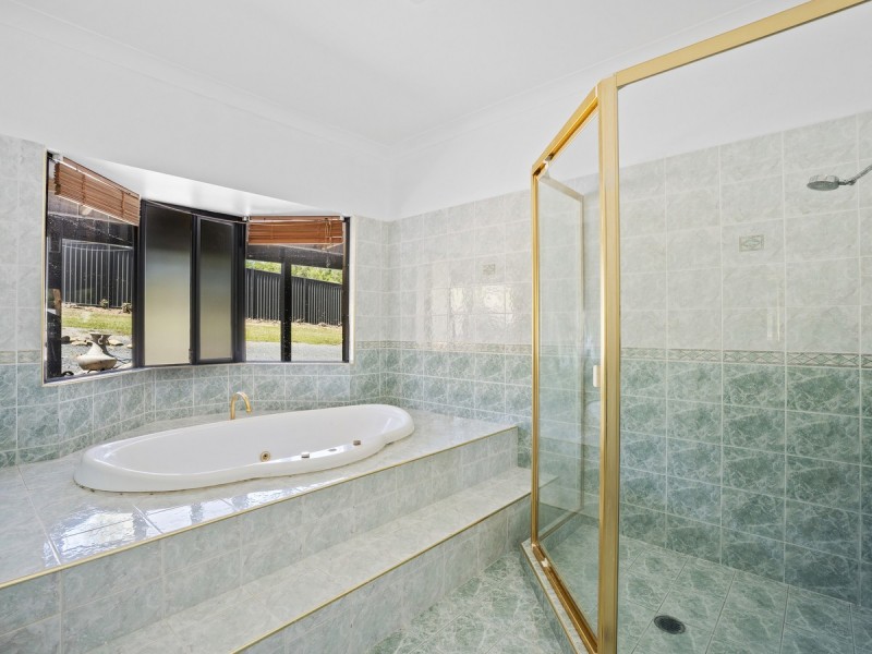 53 Birdlife Court, Nerang QLD 4211