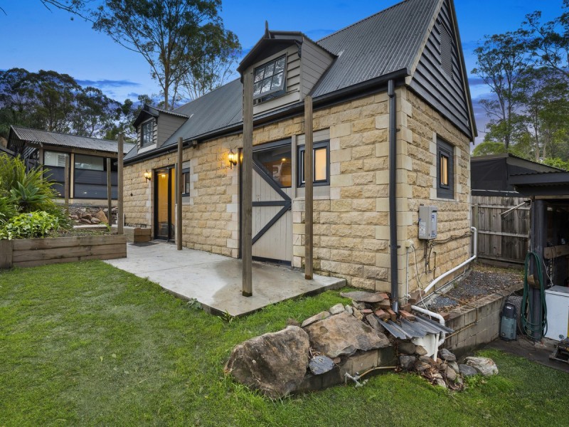 53 Birdlife Court, Nerang QLD 4211
