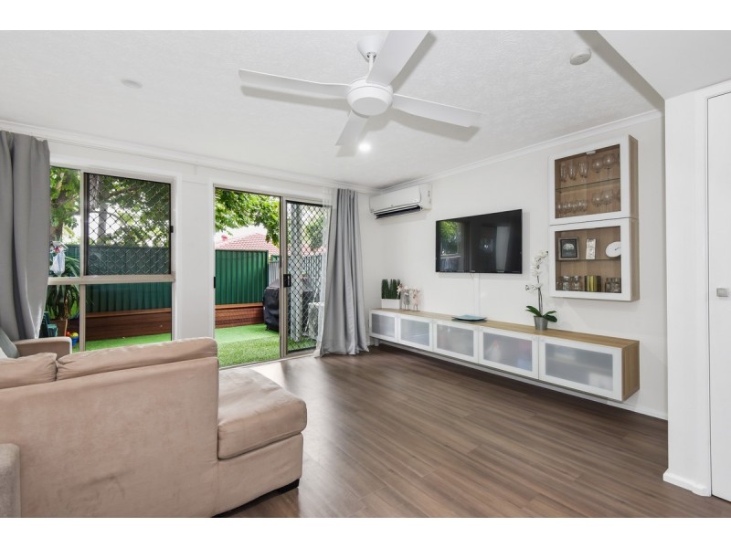 66/2320 Gold Coast Highway, Mermaid Beach QLD 4218
