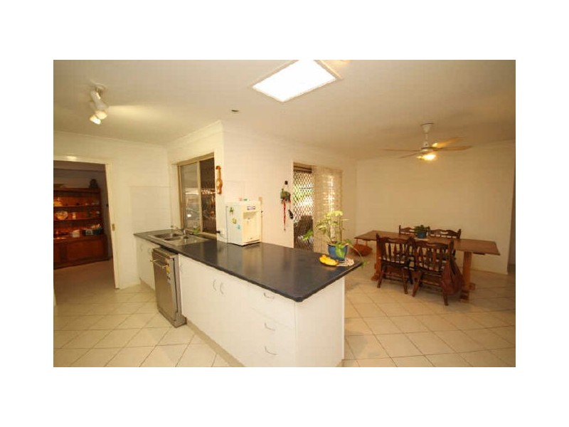 20 Kincaid Drive, Highland Park QLD 4211
