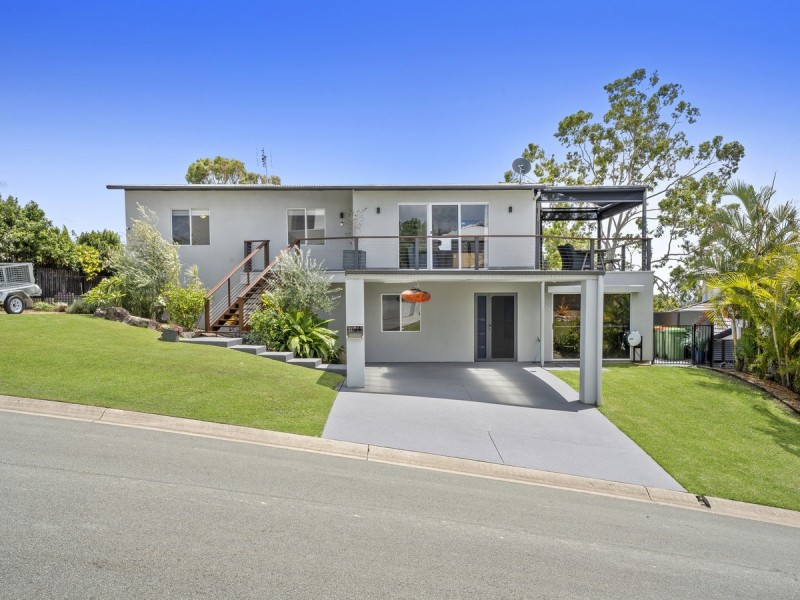 31 Tara Vista Boulevard, Highland Park QLD 4211