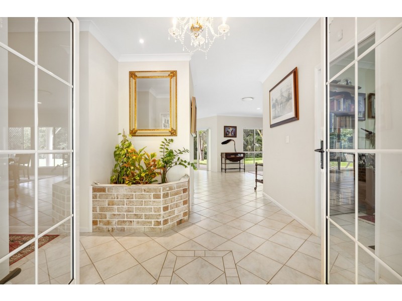 8a Arjuna Way, Gaven QLD 4211