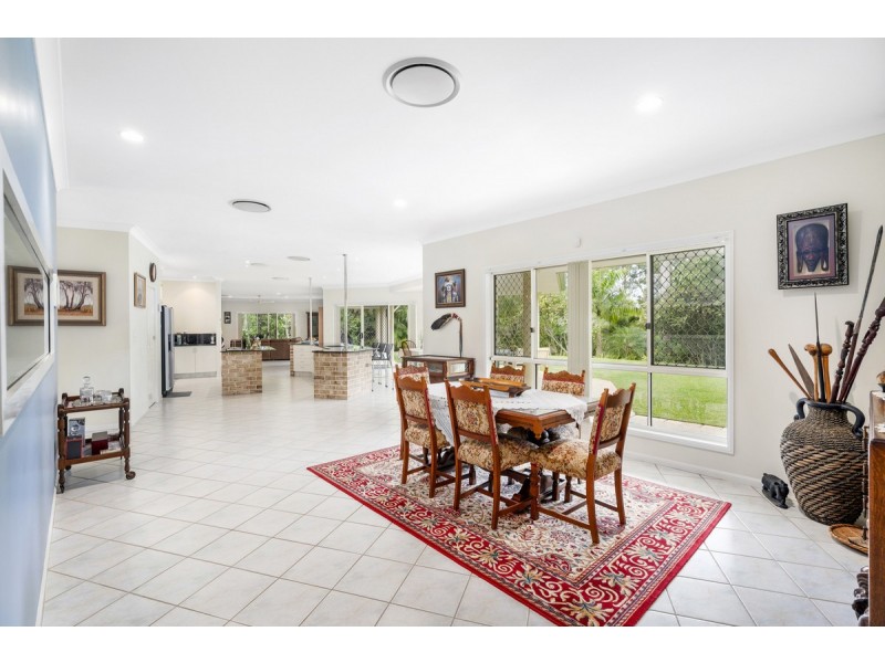 8a Arjuna Way, Gaven QLD 4211