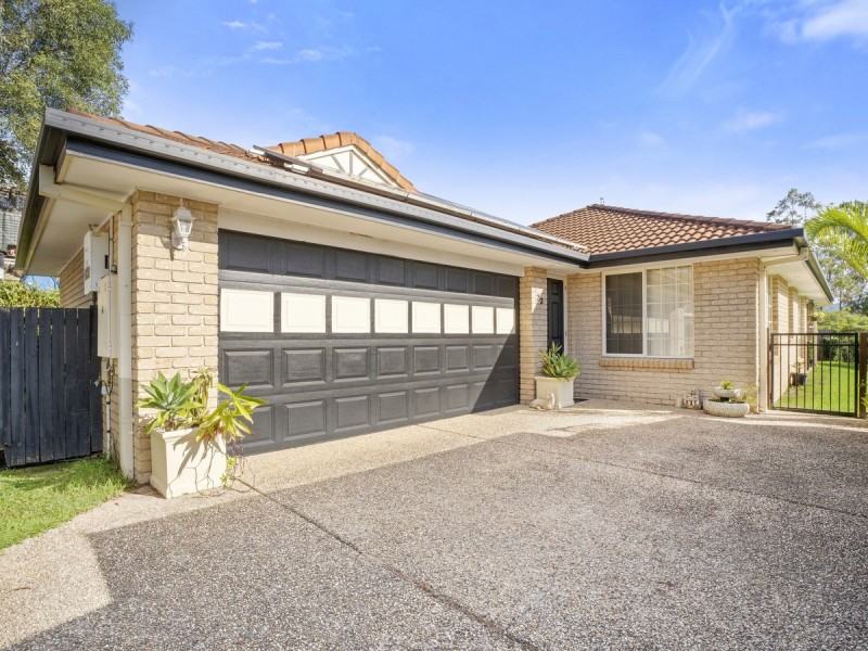 22 Edgehill Drive, Nerang QLD 4211