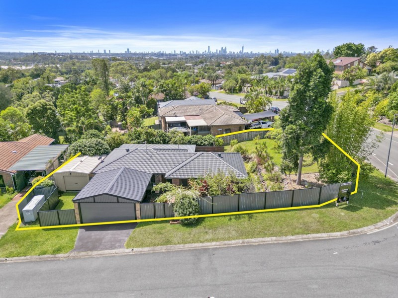 1 Kilmarnock Close, Highland Park QLD 4211