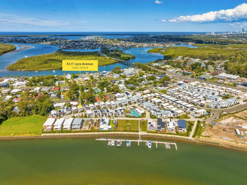 61/1 Lyra Avenue, Hope Island QLD 4212
